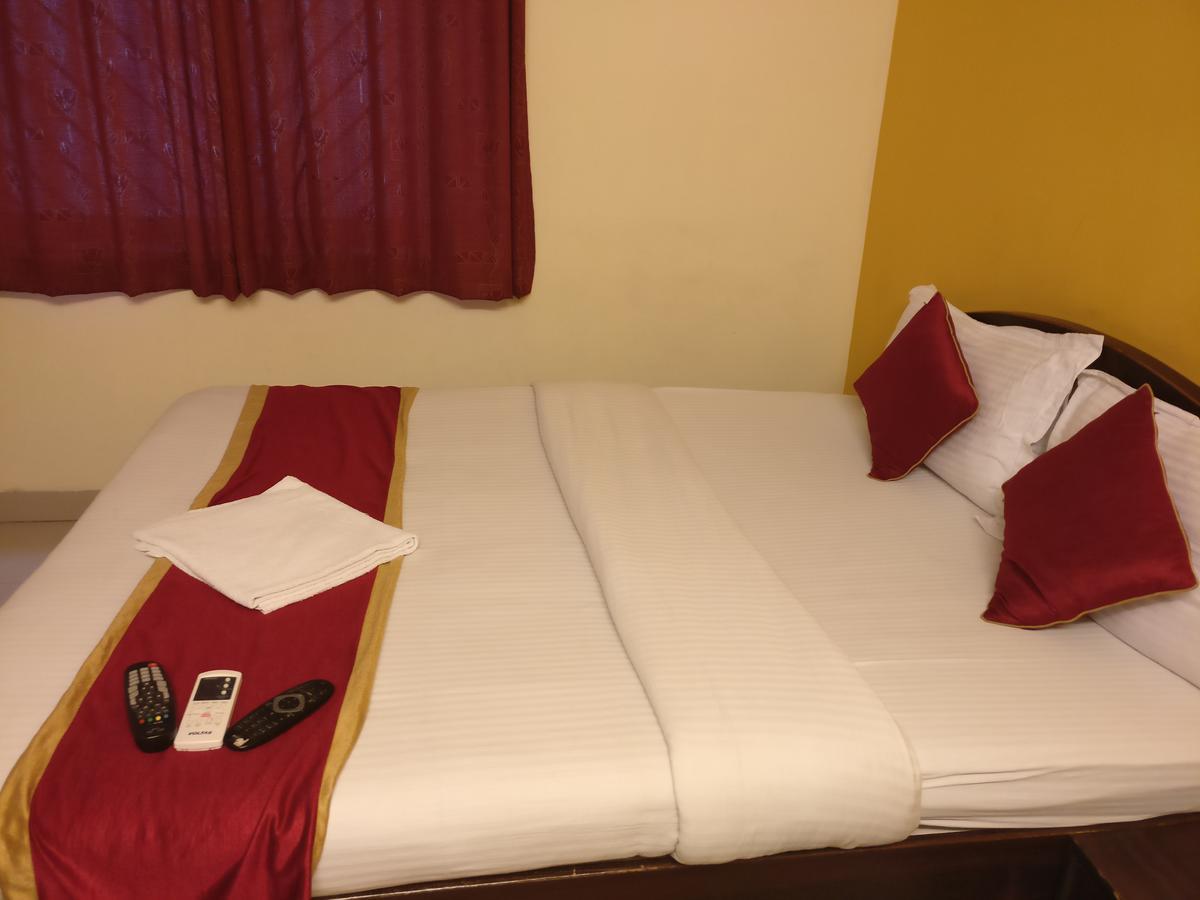Hotel Skyland Bangalore Extérieur photo