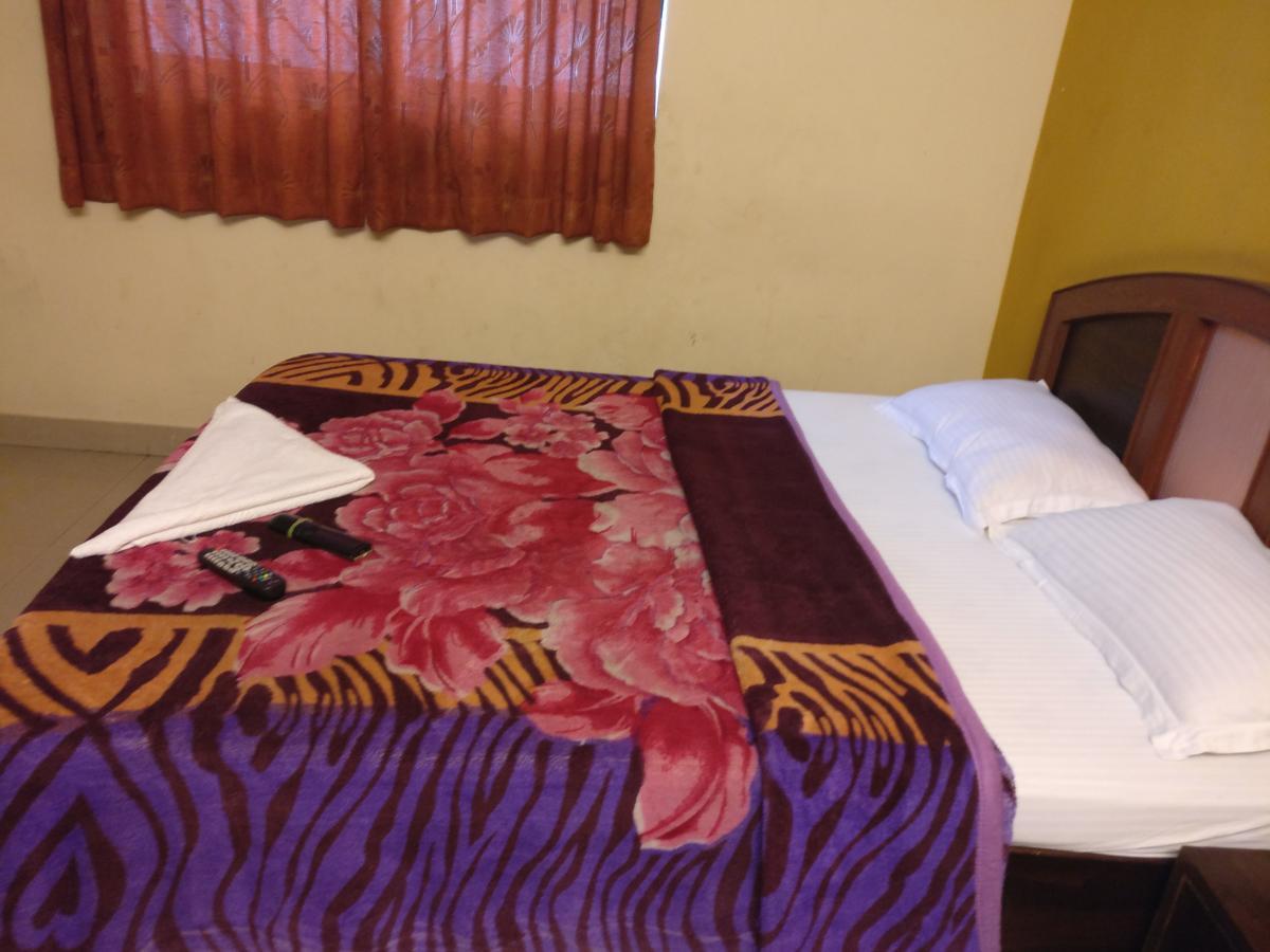 Hotel Skyland Bangalore Extérieur photo