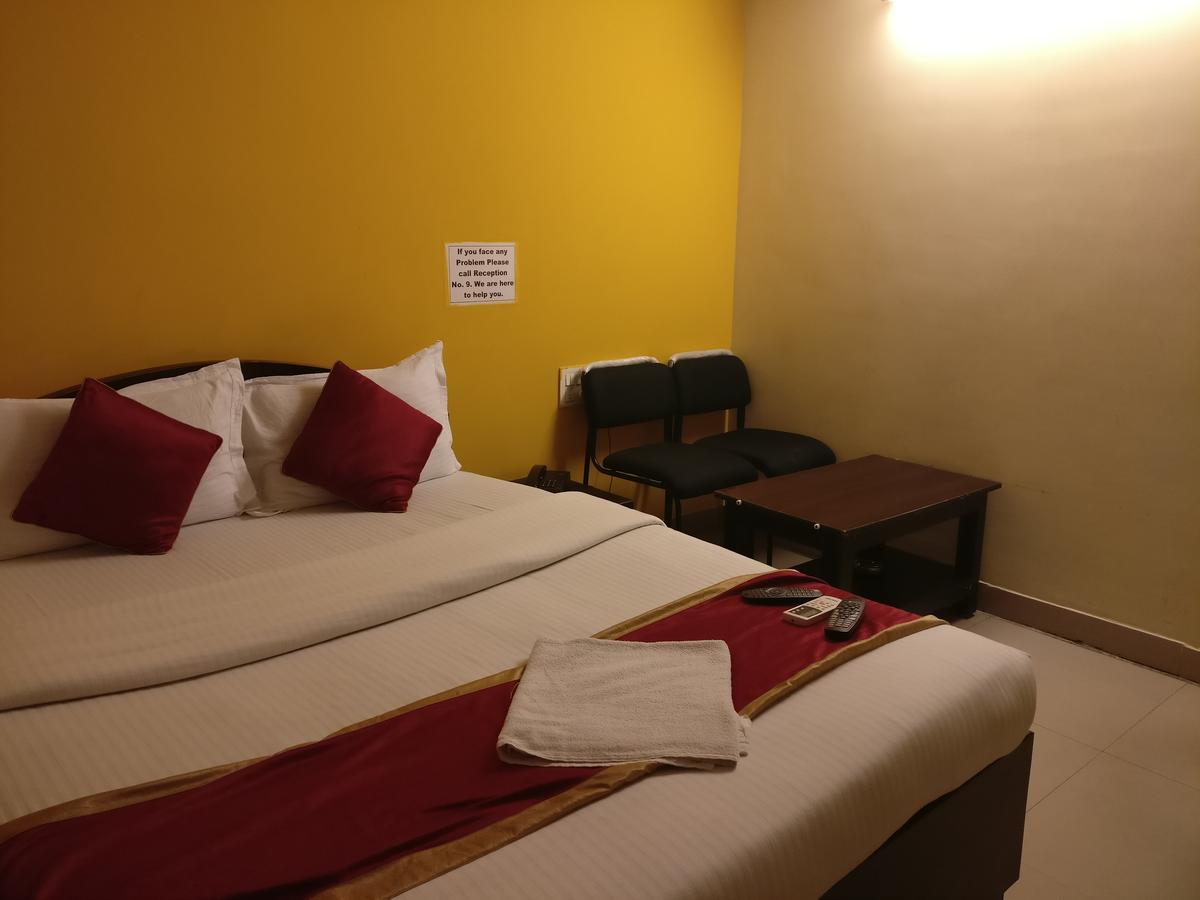 Hotel Skyland Bangalore Extérieur photo